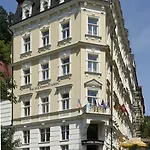 Schlosspark Hotel