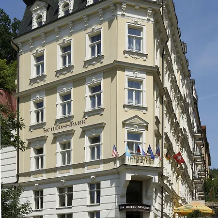 Schlosspark Hotel