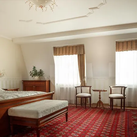 Schlosspark Hotel 4*