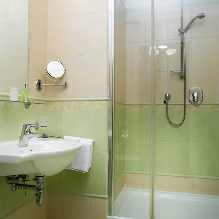 Hotel Schlosspark 4*