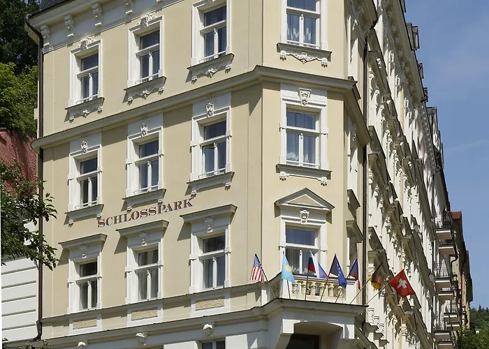 Schlosspark Otel